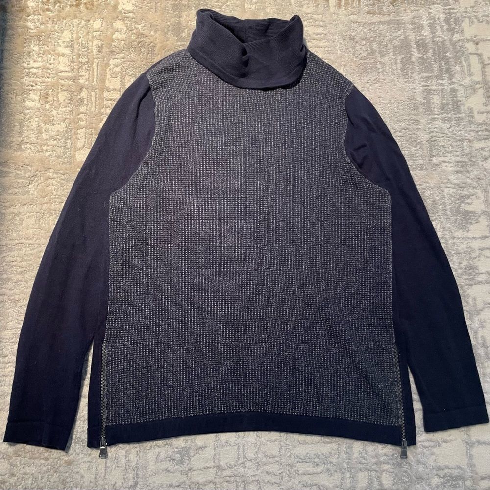 🚨 3 for $25 - EXPRESS Men's Sweater - Picture 2 of 9